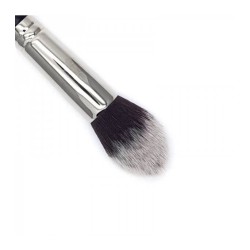 finis terre  Pennello Tapered Blush Brush  Pennelli e accessori