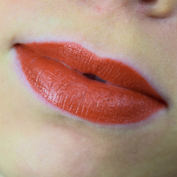 avril  Rossetto Rosso Caldo - Papaye  Rossetti