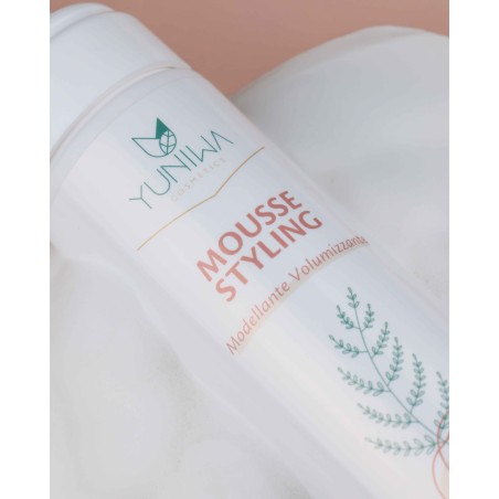 yuniwa cosmetics  Mousse Styling Modellante Volumizzante  Styling
