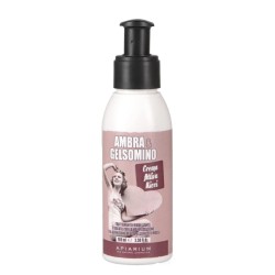 apiarium  Crema Attiva Ricci Ambra e Gelsomino  Styling