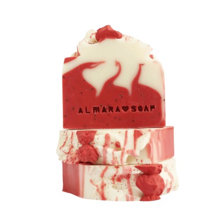 almara soap  Strawberry & Cream – Sapone artigianale al profumo di fragole e panna  Saponi