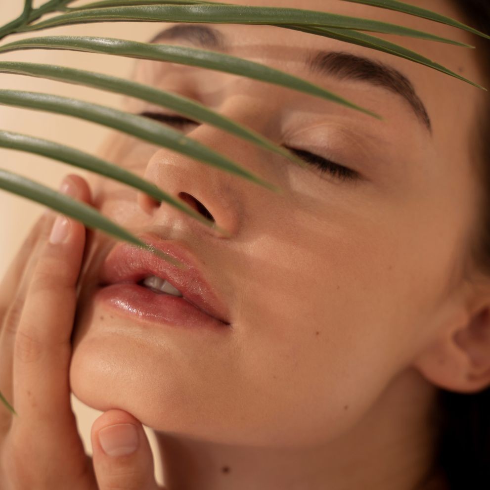 Glass Skin: la Skincare Routine Coreana per una Pelle Luminosa e Perfetta